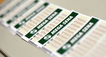 Ninguém acerta Mega-Sena e prêmio vai para R$ 4 milhões